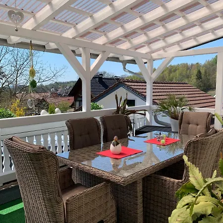 Ferienhaus Zur Waldauer Hoehe Mit 3 Sz, 120Qm & 40Qm Balkon Schleusingen Exterior photo
