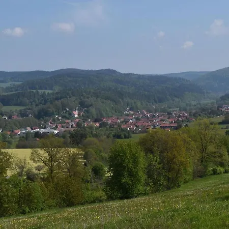 Ferienhaus Zur Waldauer Hoehe Mit 3 Sz, 120Qm & 40Qm Balkon Schleusingen Exterior photo