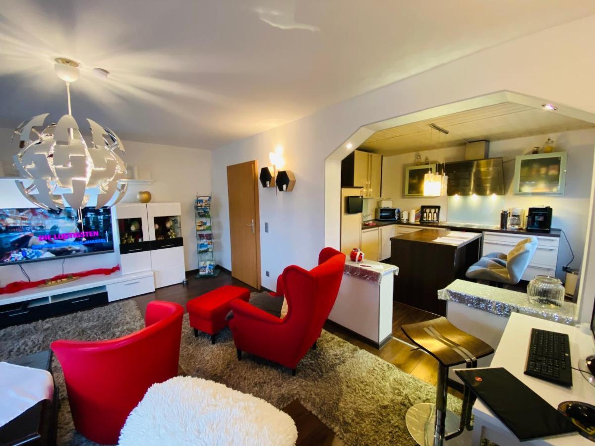 Apartment Zur Waldauer Höhe Mit 3 Sz, 120qm&40qm Balkon